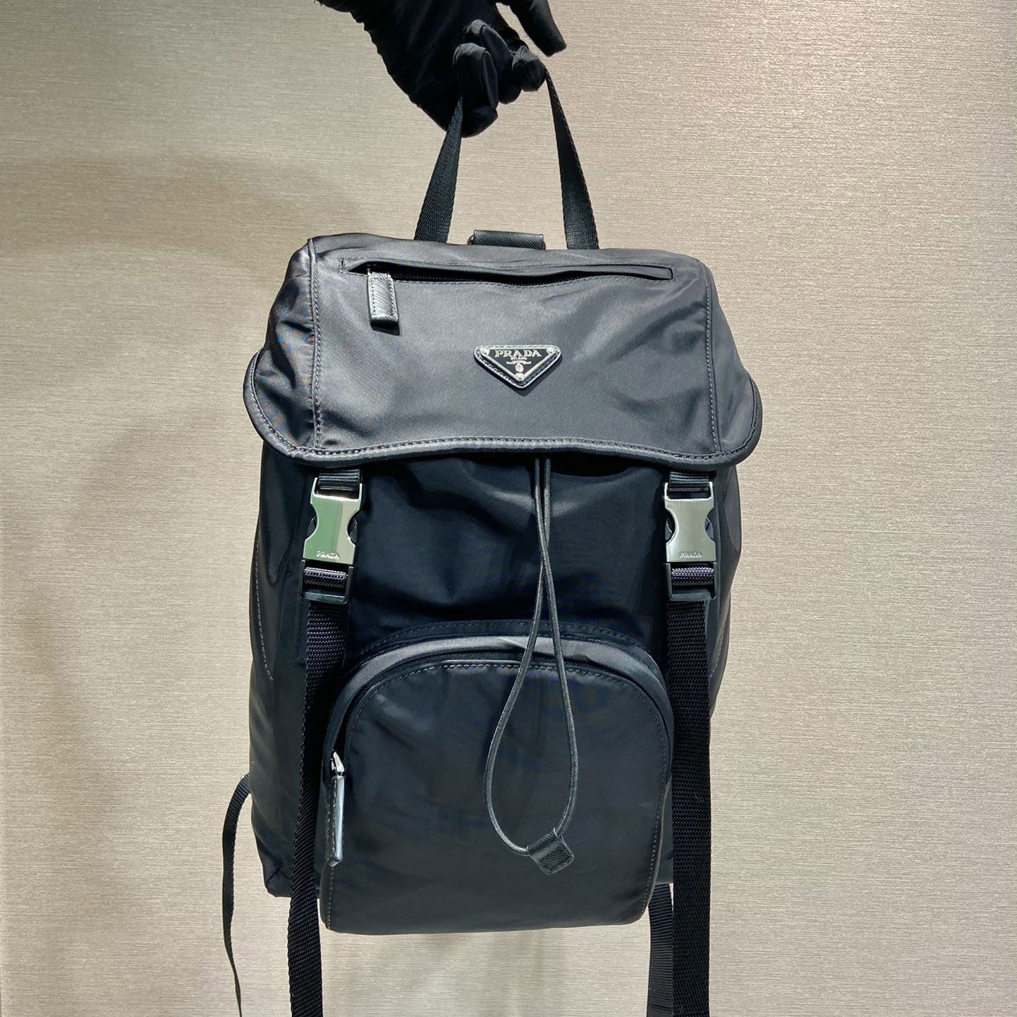 Pra*a backpacks